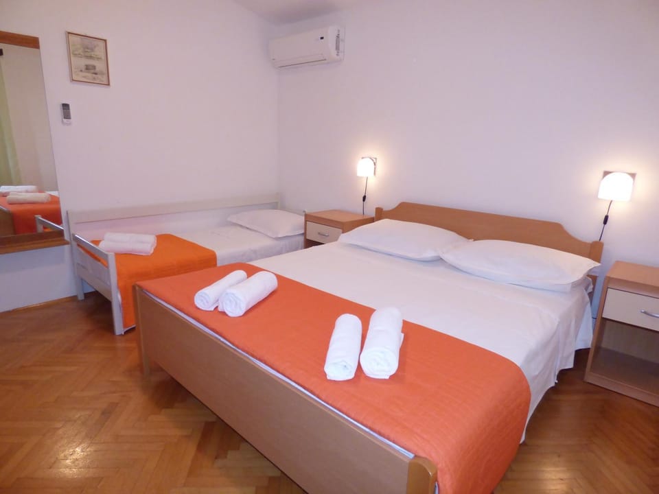 Apartmani Dalija Apartment in Tučepi