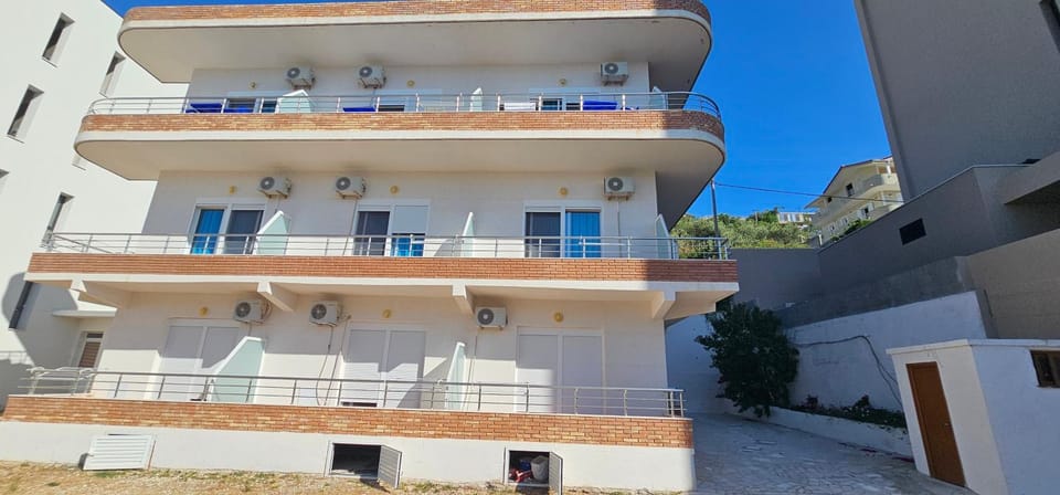 Sunset Hotel Roza Hotel in Vlorë