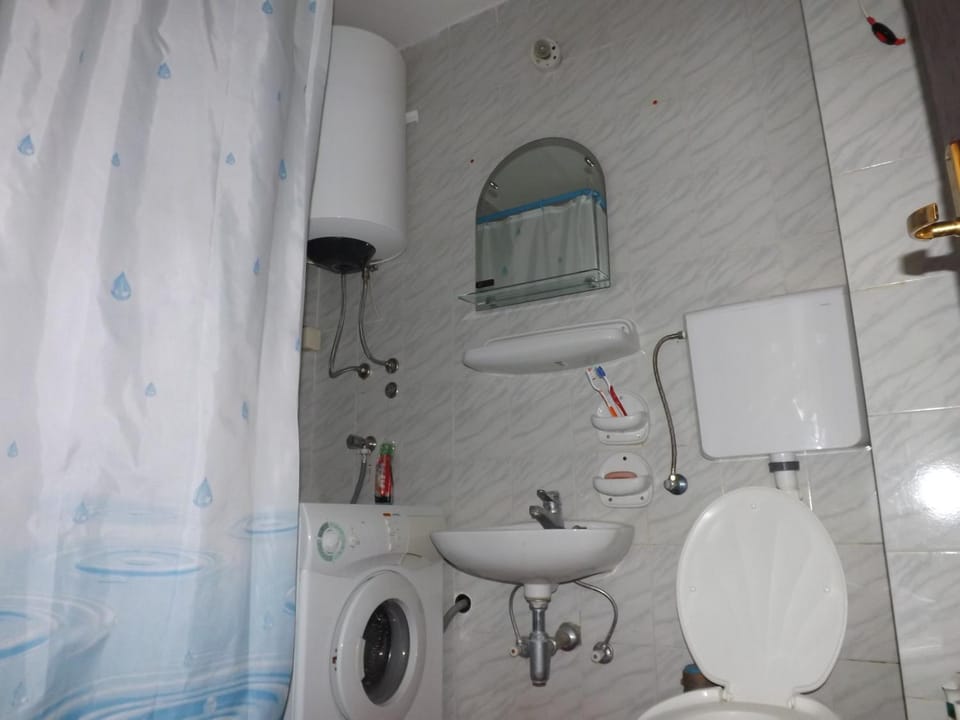 Bathroom, bidet