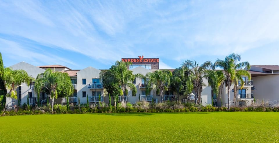 Property building, Natural landscape, Garden view
