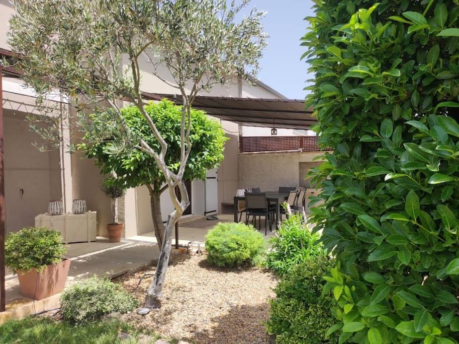 Un Coin de Provence House in L'Isle-sur-la-Sorgue