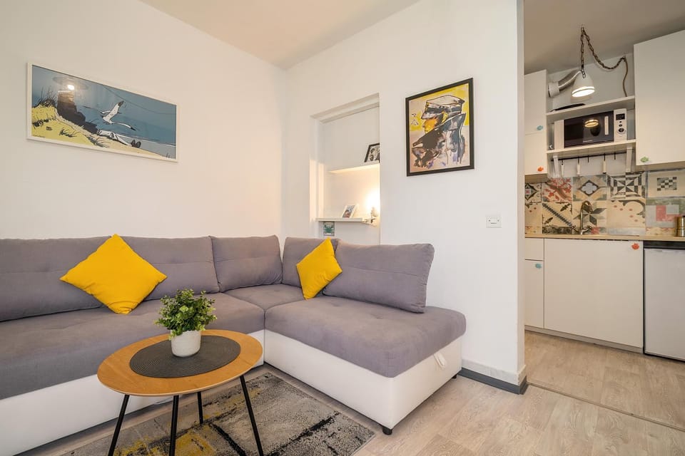 Apartment Corto Apartment in Lika-Senj County