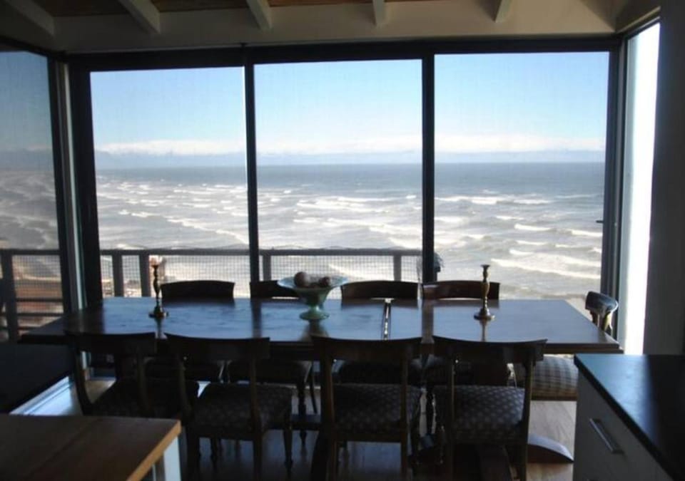 Dining area, Sea view