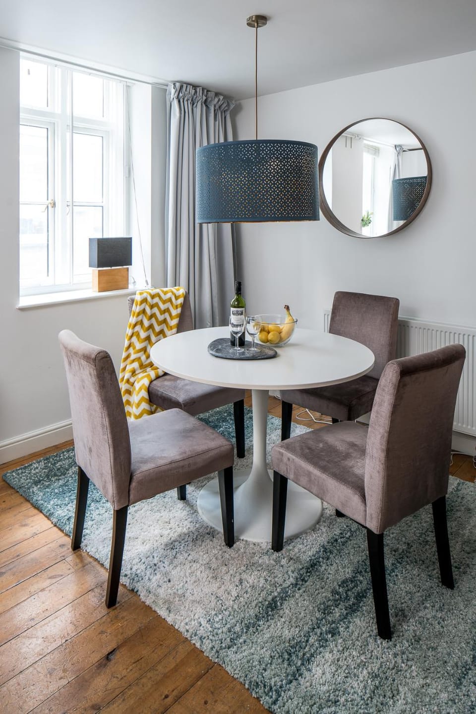 Day, Living room, Dining area