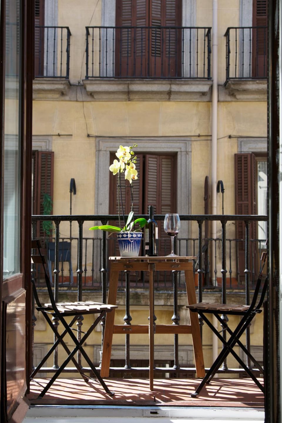 Balcony/Terrace, City view, Street view