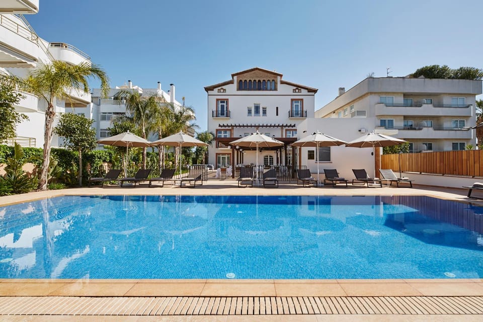 Pool view, Swimming pool