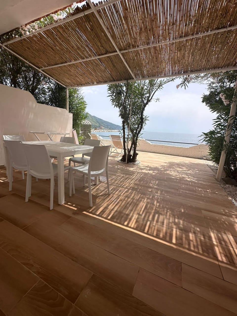 Patio, Dining area, Sea view