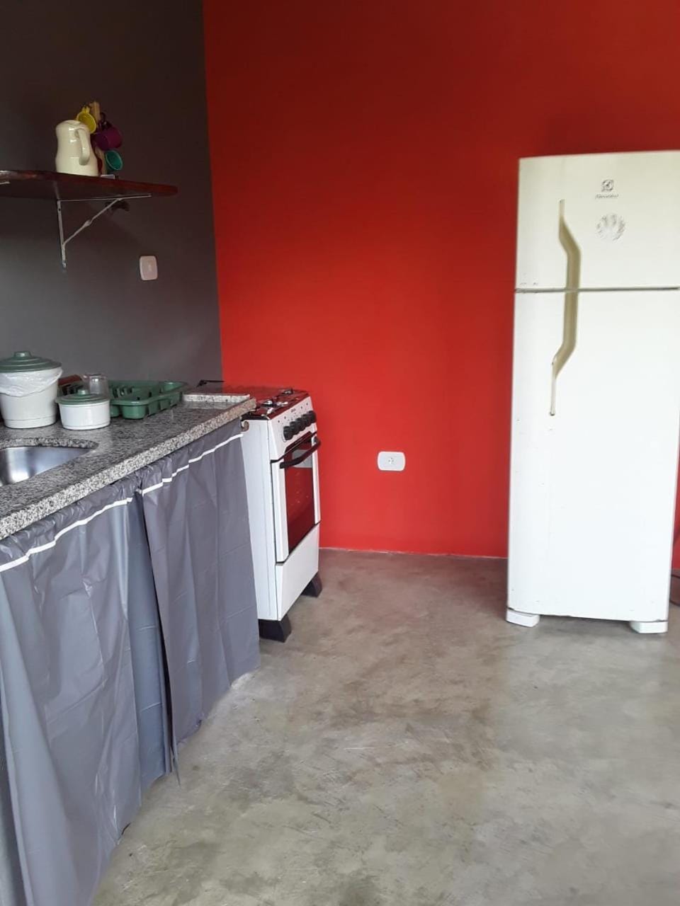 Kitchen or kitchenette