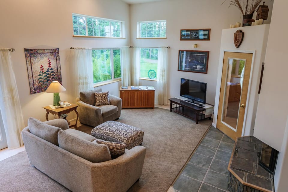 Denali Primrose Bed & Breakfast Bed and Breakfast in Healy