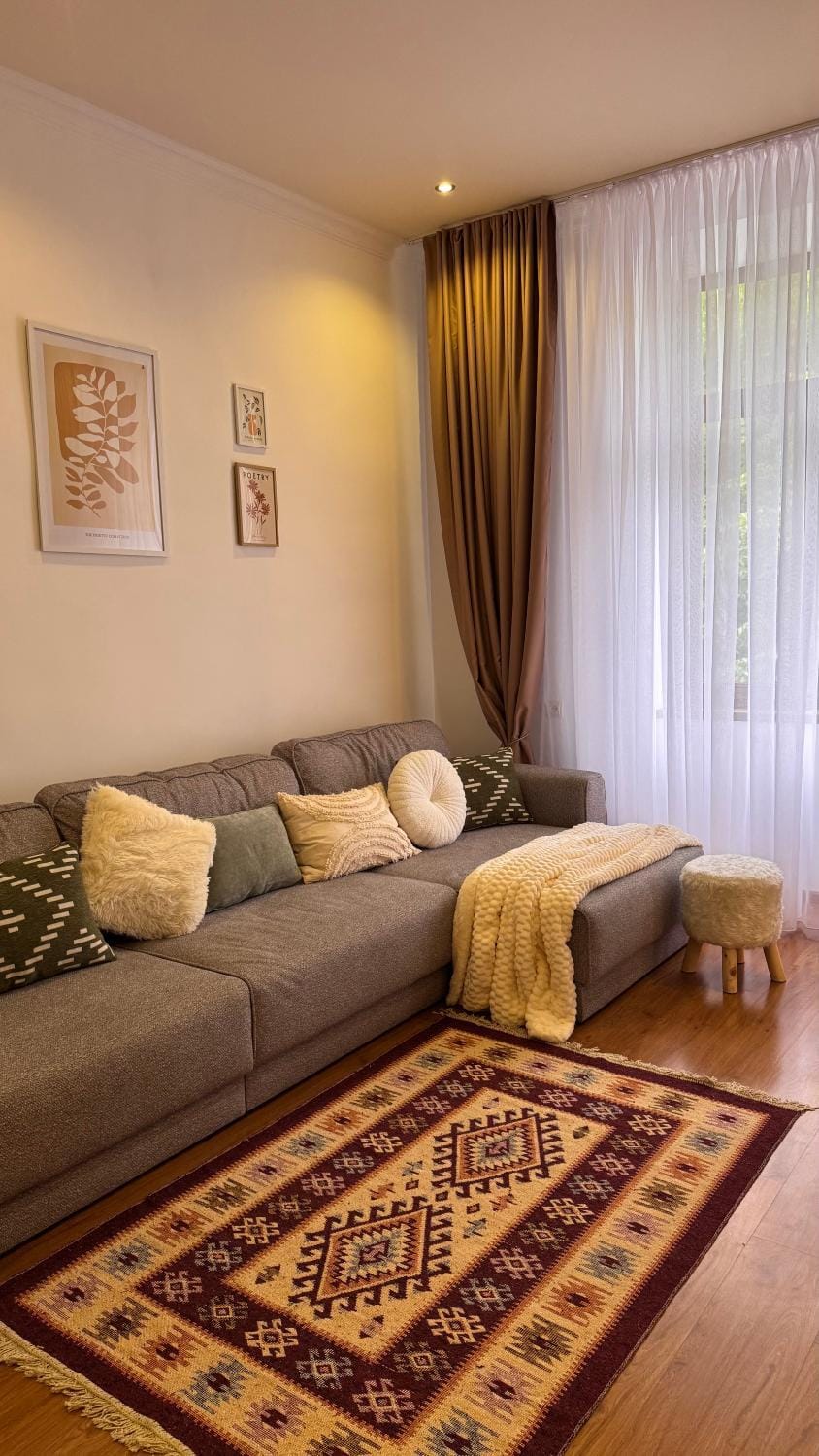 Renovated One Bedroom in the Touristic Center of Yerevan Apartment in Yerevan