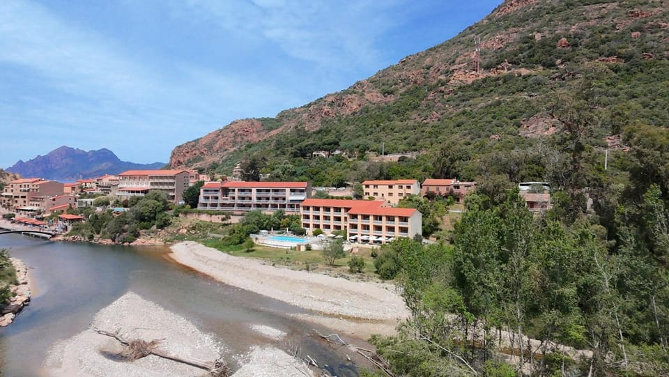 Hotel Le Marina Hotel in Ota
