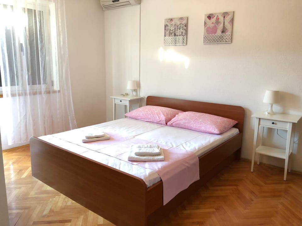 Apartment DAZ Apartment in Makarska