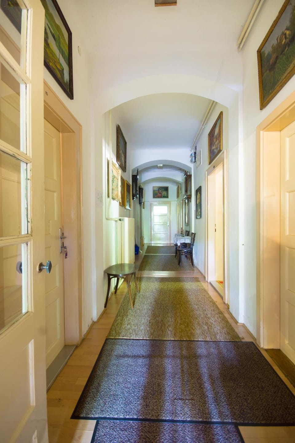 Bendegúz Villa Bed and Breakfast in Balatonszárszó