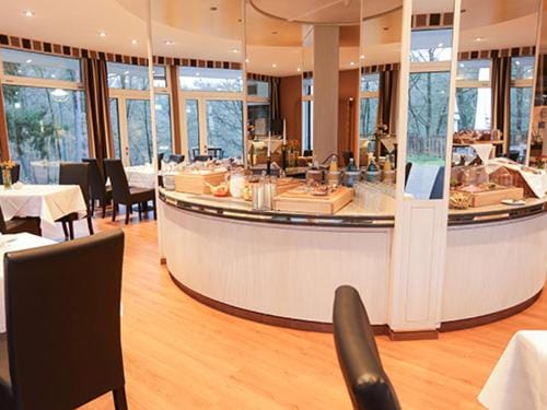 Hotel Waldhalle Hotel in Schleswig-Holstein