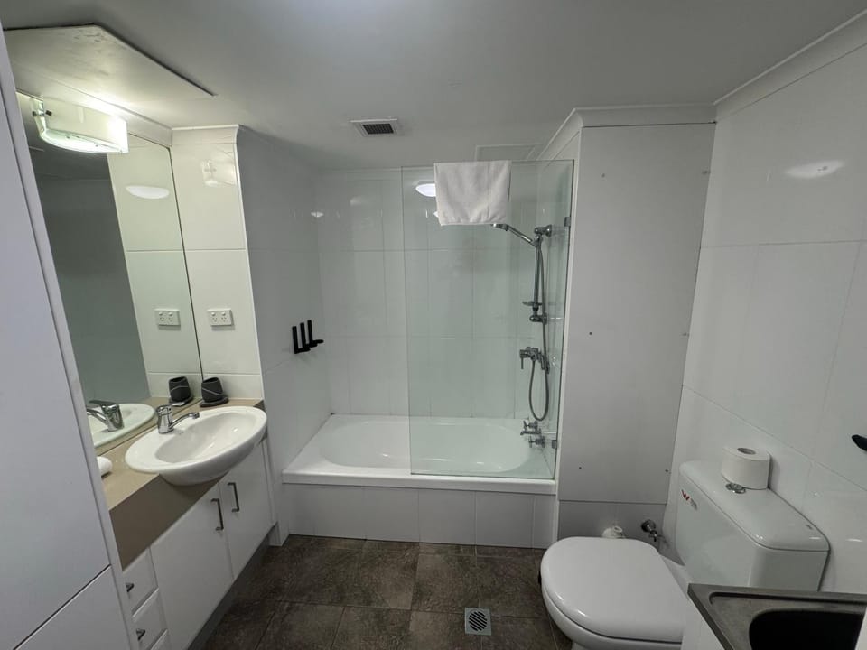 Aristocrat Apartments Apartment hotel in Surfers Paradise