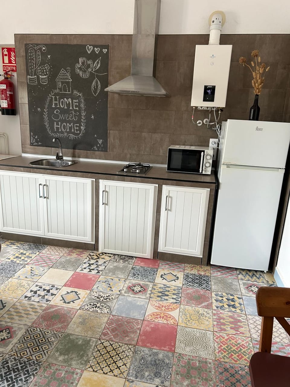 Kitchen or kitchenette