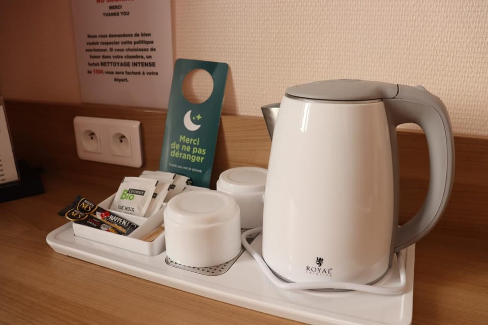 Coffee/tea facilities
