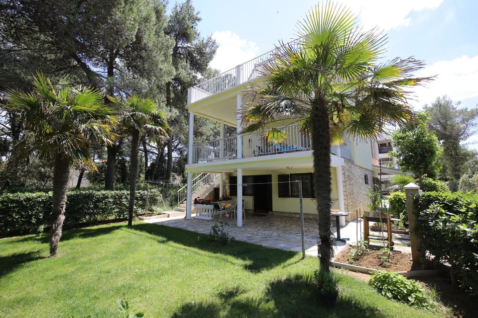Apartments Paleka Apartment in Zadar County