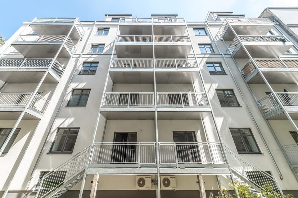Property building, Balcony/Terrace