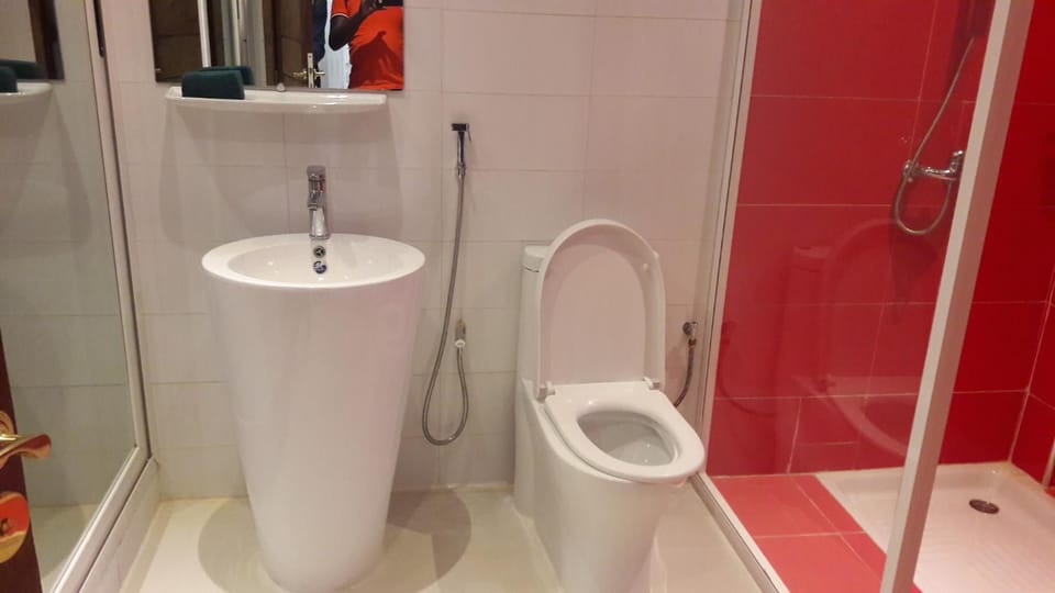 Residence Cheikh Fall Vacation rental in Dakar