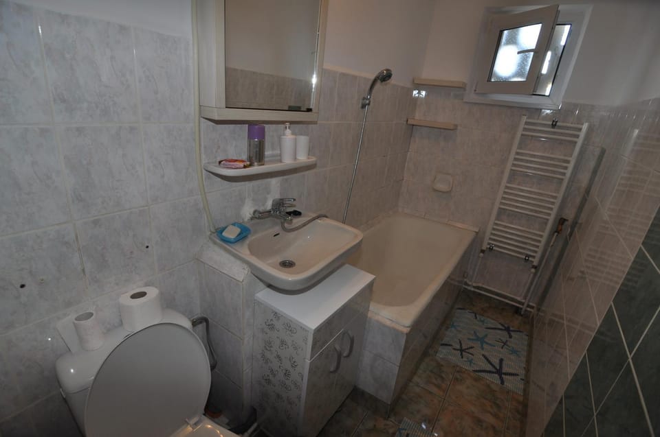 Bathroom, On site