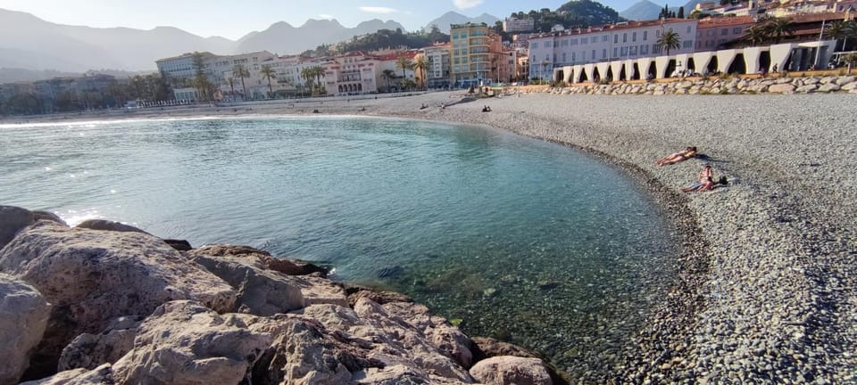 Sharon Apartment in Victoria Beach Apartment in Menton
