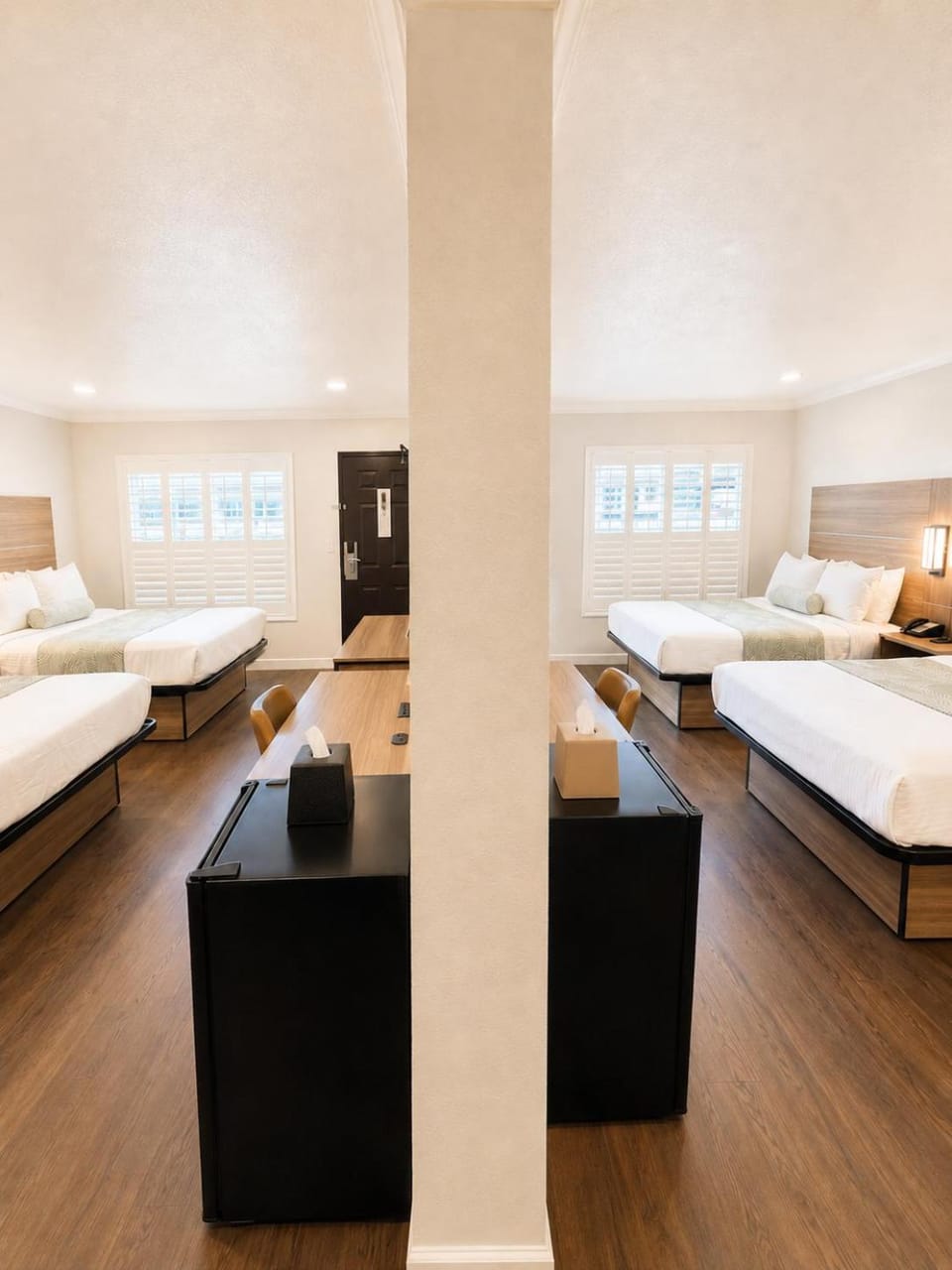 The Dixie Hollywood Hotel in Los Feliz