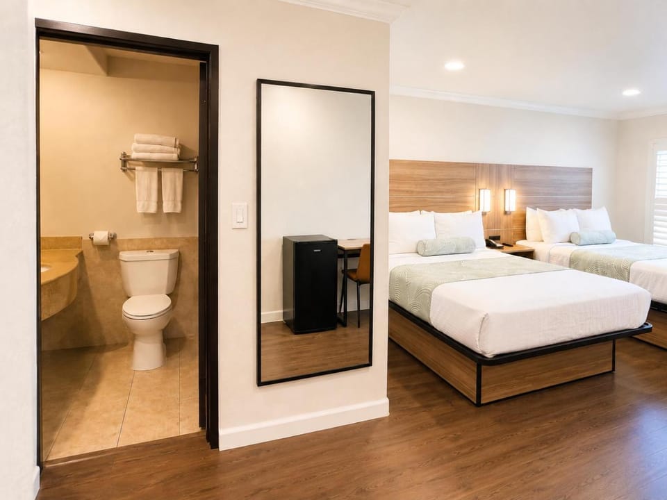 The Dixie Hollywood Hotel in Los Feliz