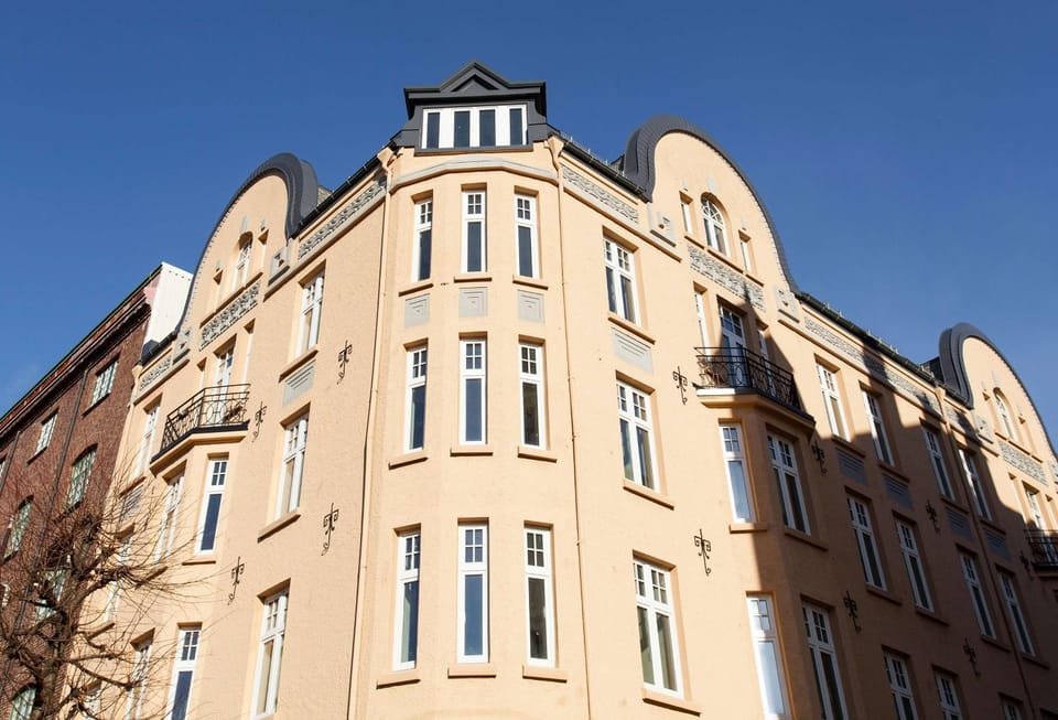Property building, On site