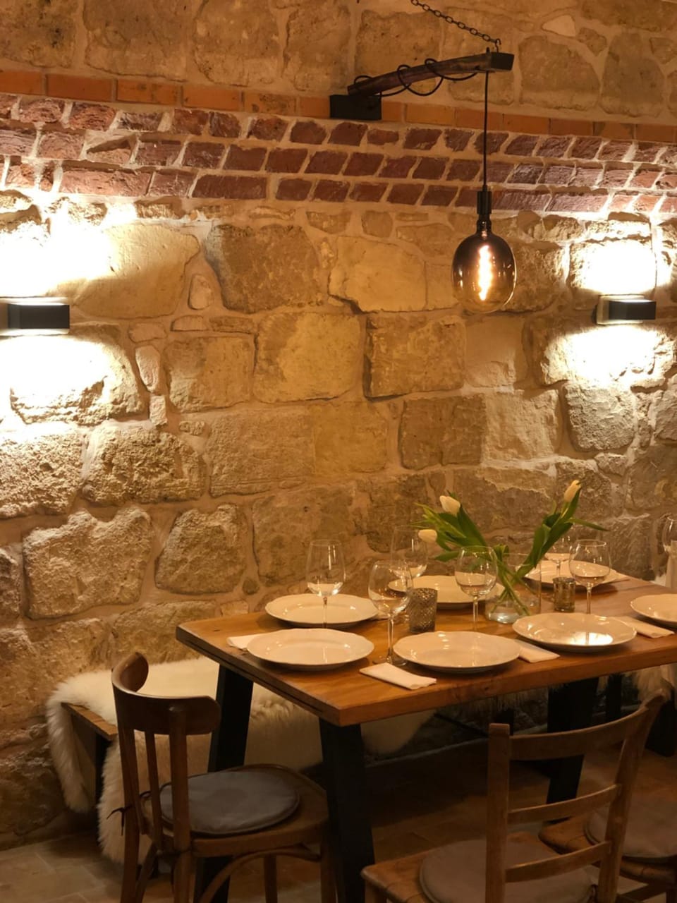 Restaurant/places to eat, Communal lounge/ TV room