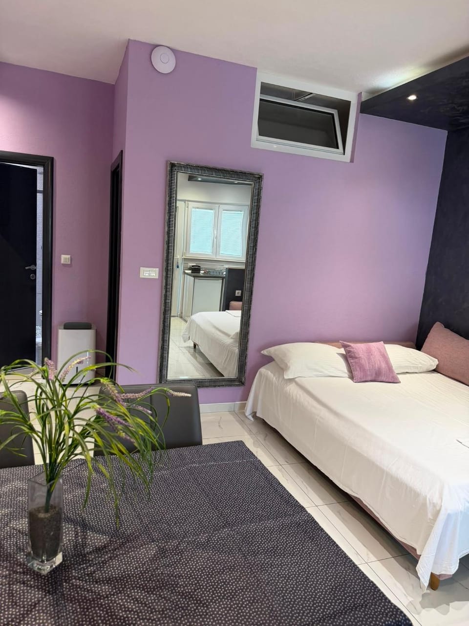 Apartments Luxury Oasis Apartment in Makarska