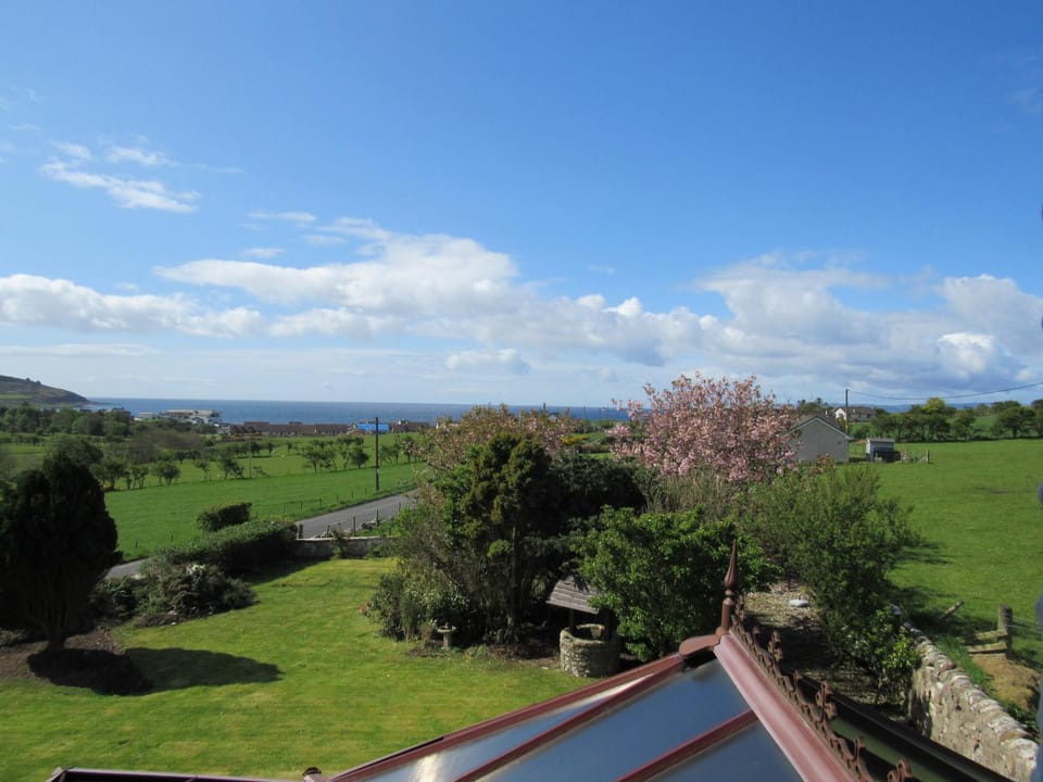 Facade/entrance, Garden, Garden view, Mountain view, Sea view
