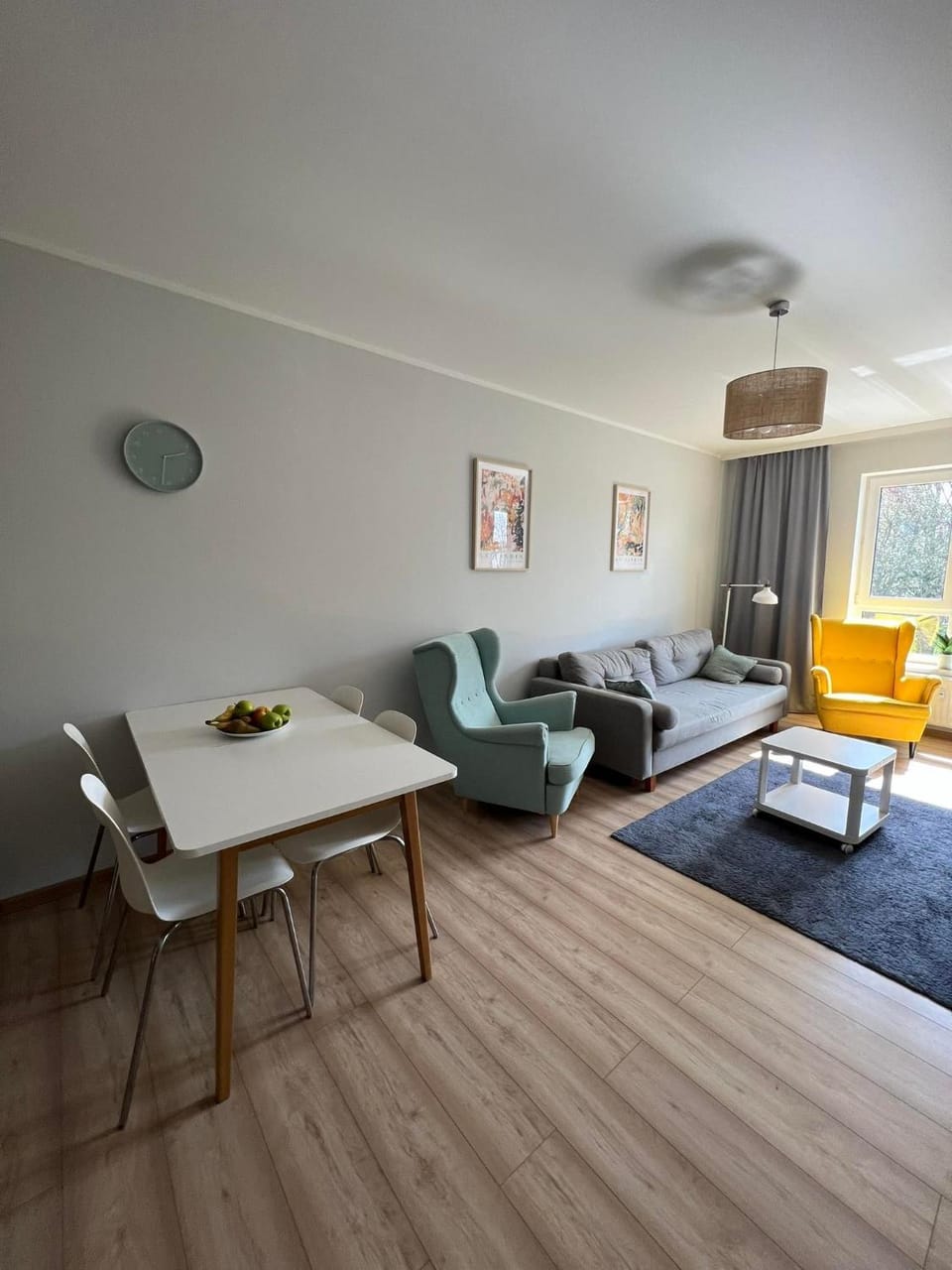 Living room, Dining area