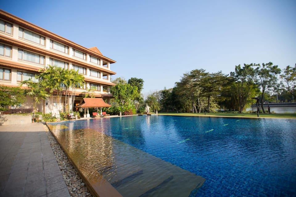 Property building, Swimming pool