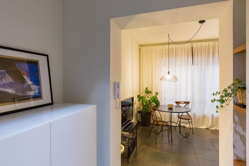 TV and multimedia, Dining area