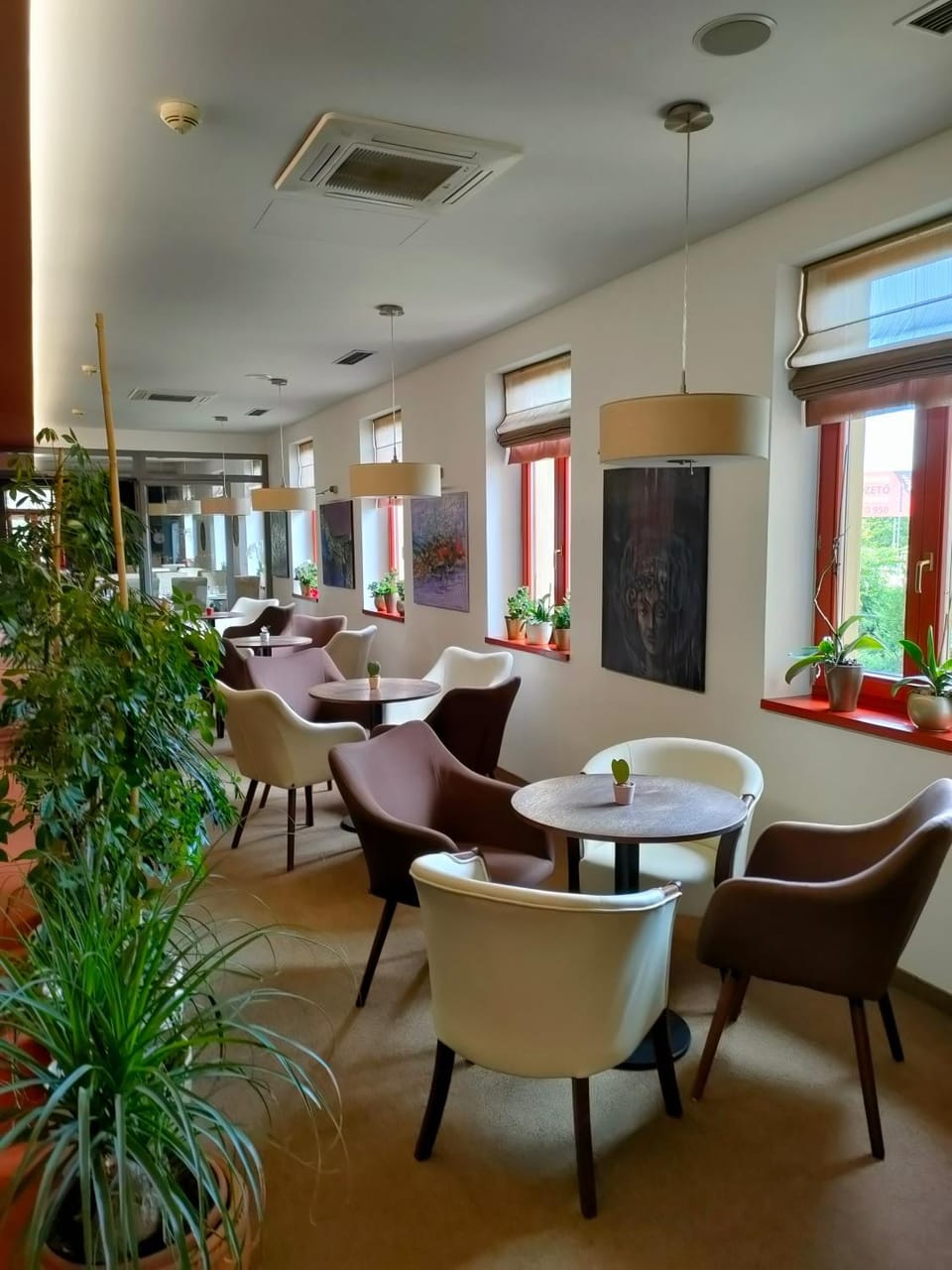 Property building, Communal lounge/ TV room, Lobby or reception