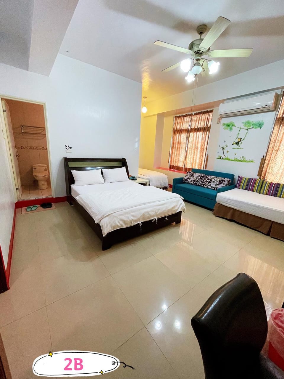A lot of music and Breakfast Vacation rental in Taiwan, Province of China