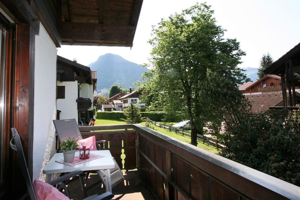 Balcony/Terrace, Living room, Garden view, Mountain view