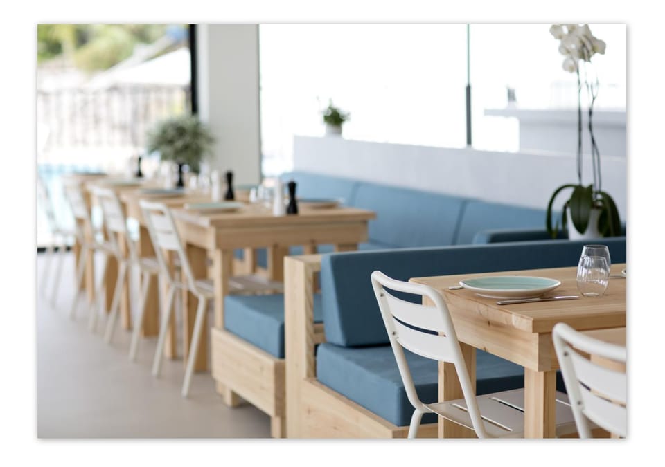 Restaurant/places to eat, Lounge or bar, Food, Swimming pool, Swimming pool