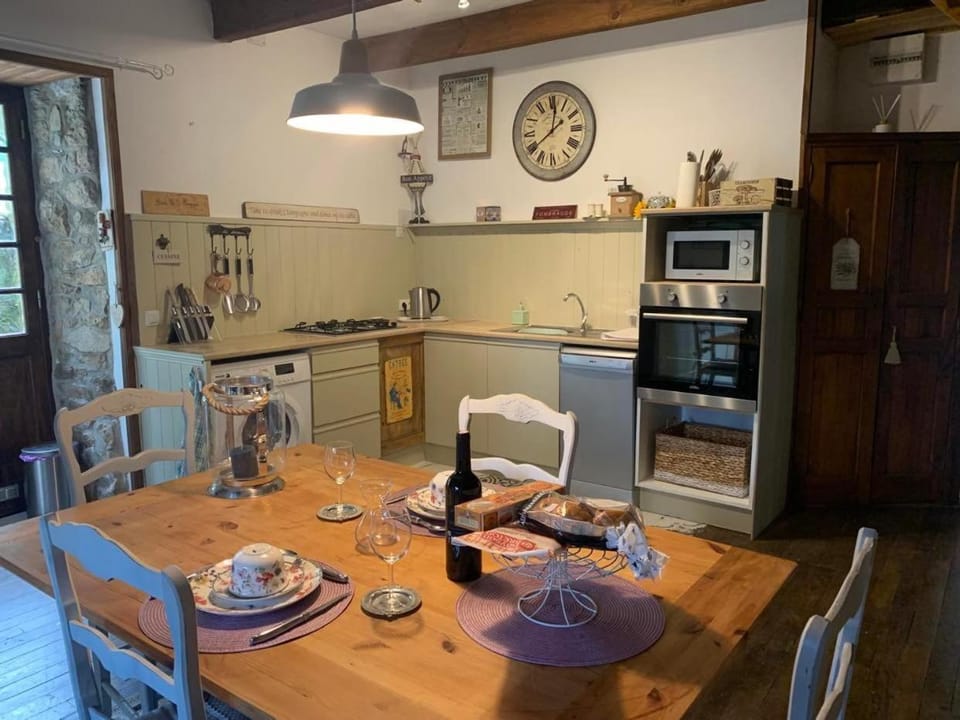 Brittany Le Bonbois & Garage House in Brittany