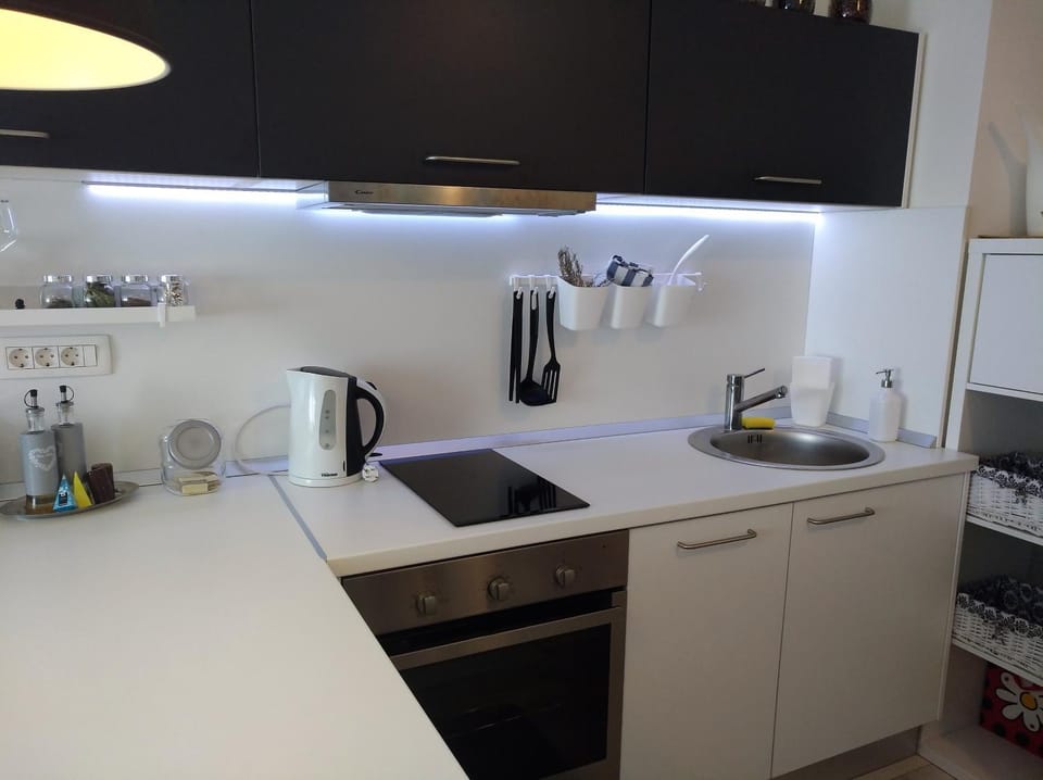 Kitchen or kitchenette, stove
