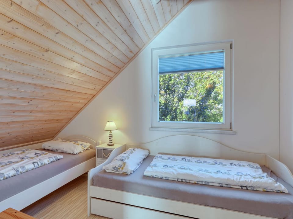 Holiday Home Achterblick 2 by Interhome House in Altefähr