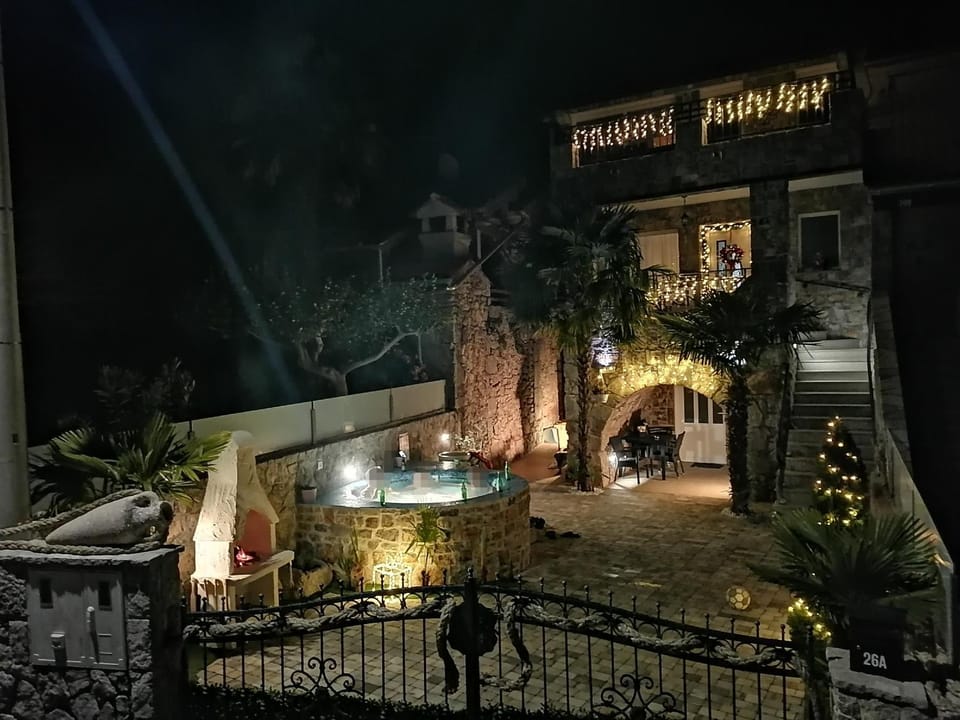 Property building, Night