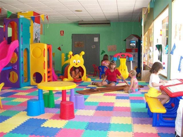 Kids's club