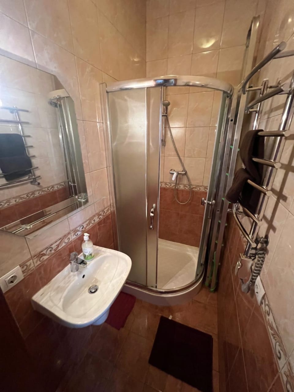 Central House з КОНДИЦІОНЕРОМ Apartment in Lviv