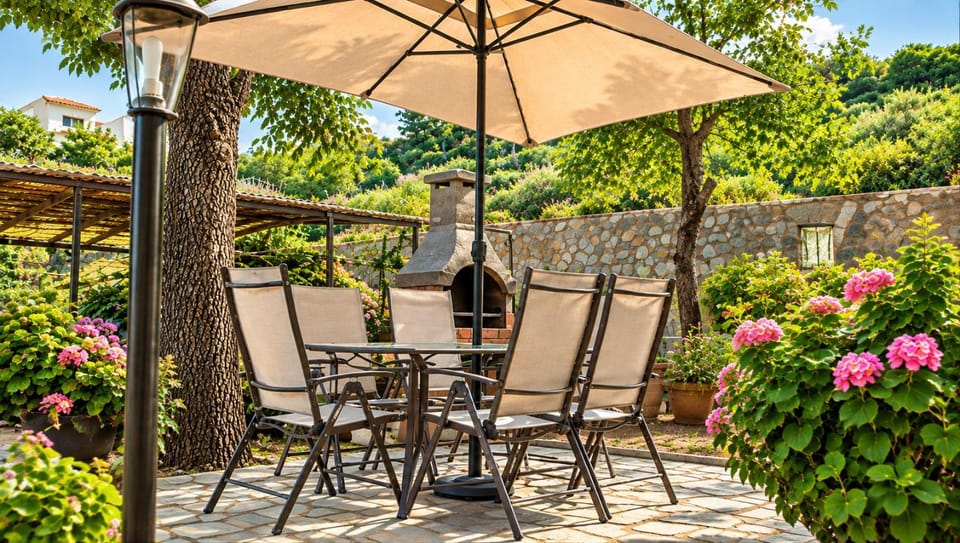 Garden, Dining area