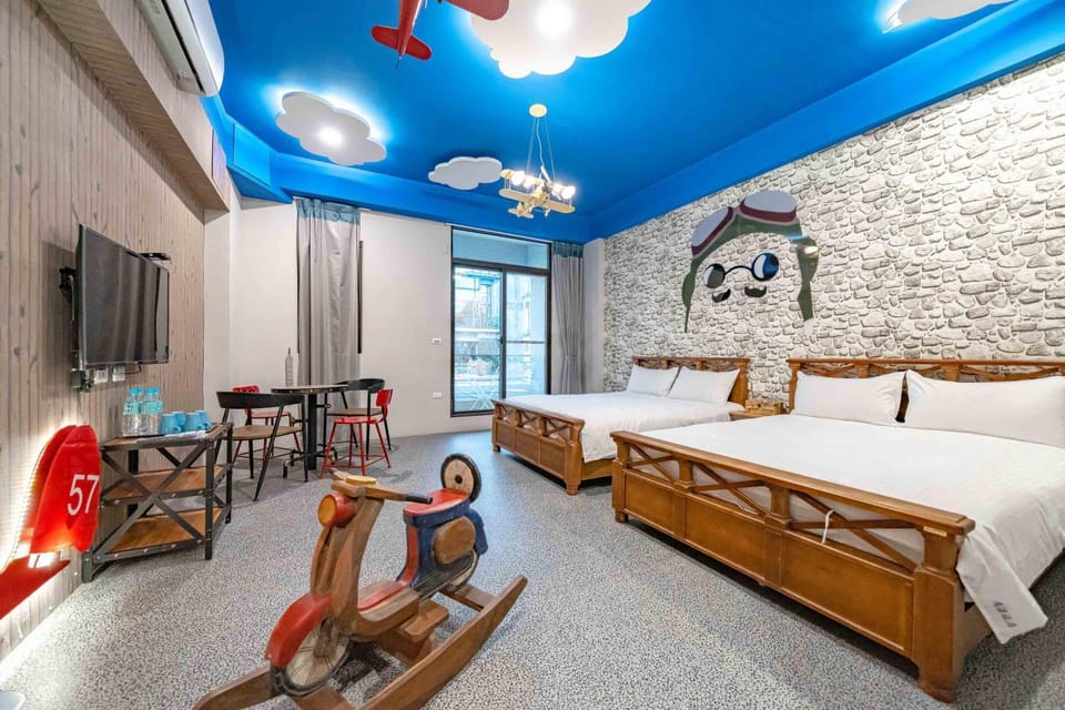 Photo of the whole room