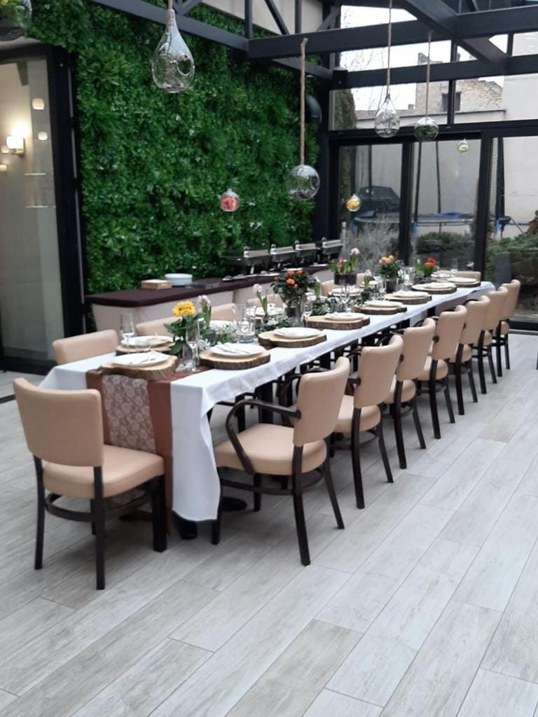 Coffee/tea facilities, Dining area