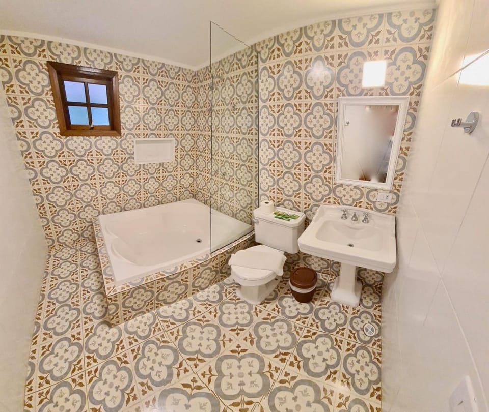 Bathroom, Bath