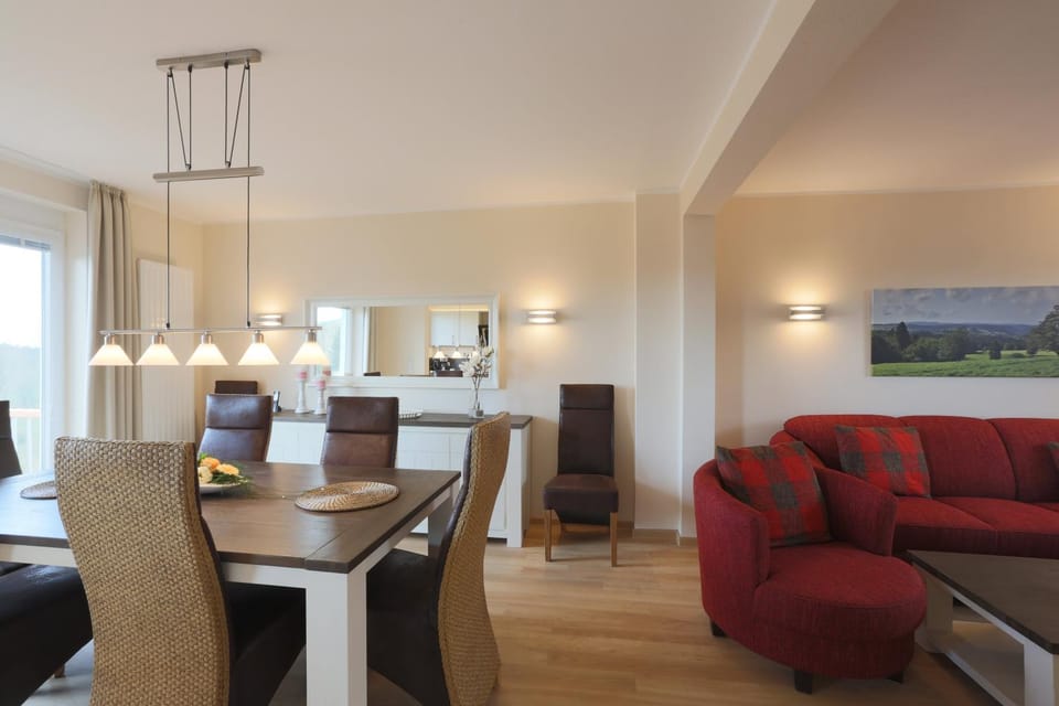Seating area, Dining area